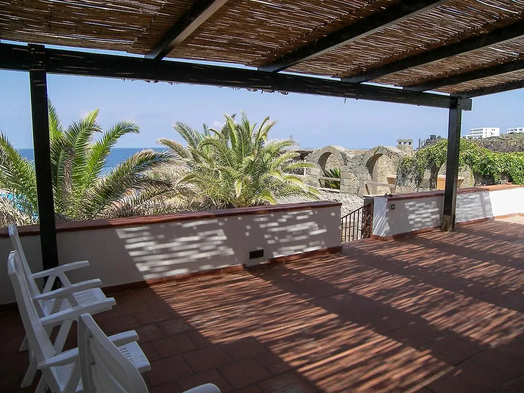 Villette Sul Mare Localita Suvaki San Michele  0*, San Michele (Pantelleria) イタリア