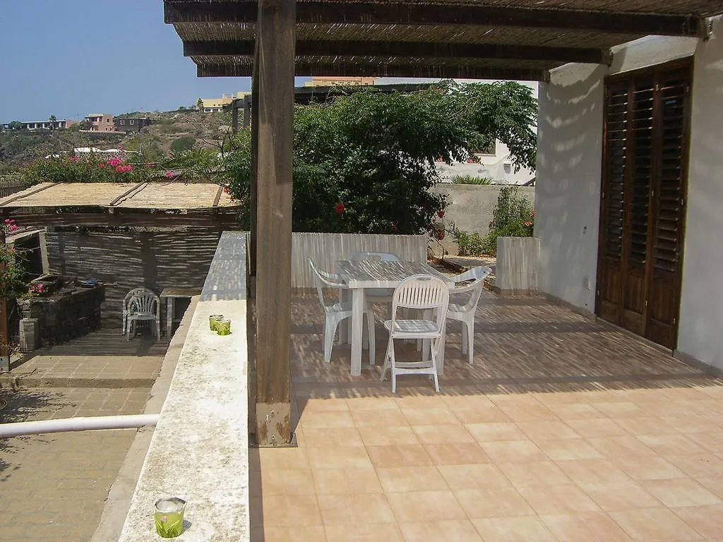 Villette Sul Mare Localita Suvaki San Michele  イタリア